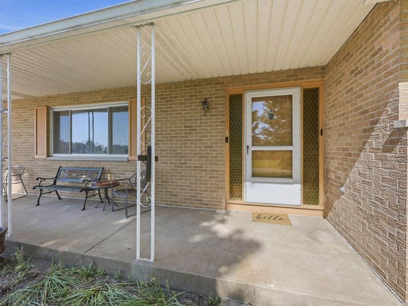 5579 Clinger Court, Groveport, OH 43125 Photo 4