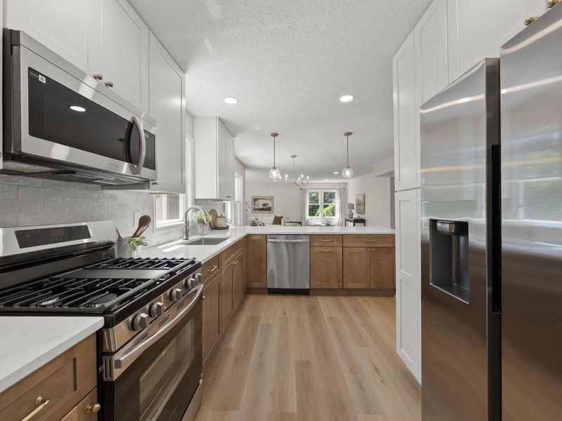1075 Carousel Court, Westerville, OH 43081 Photo 12