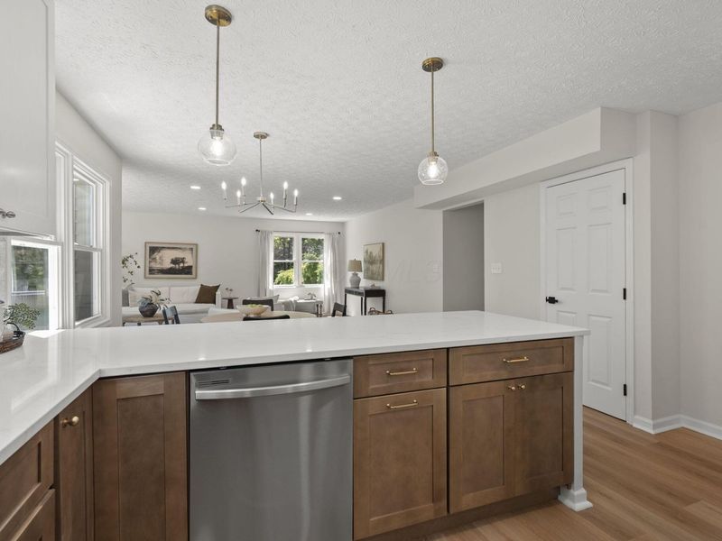 1075 Carousel Court, Westerville, OH 43081 Photo 15