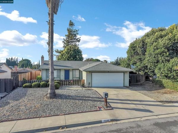 2226 Meredith Way , Antioch, CA 94509