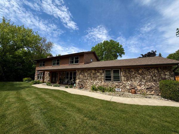 2556 N Green Bay Rd, Mount Pleasant, WI 53405