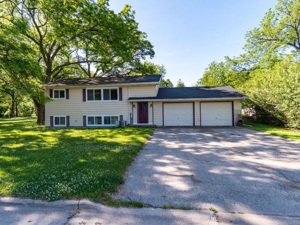 400 Derek Ave, Unit 402, Holmen, WI 54636