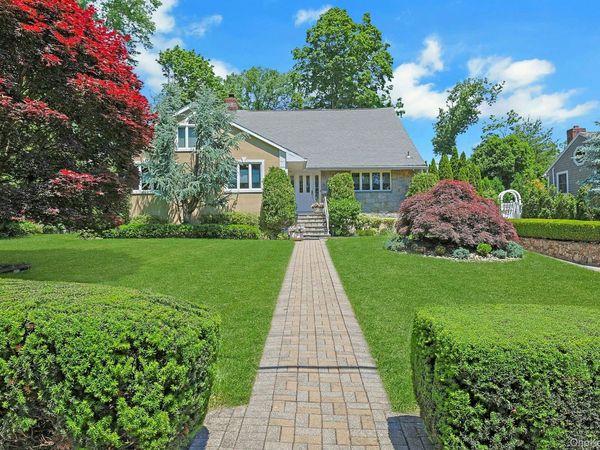 21 Soundview Drive , Eastchester, NY 10709