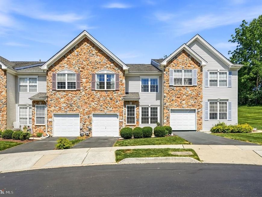 121 Forelock Court, West Chester, PA 19382 Main Photo