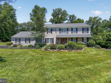 207 WHITESTONE DRIVE , KENNETT SQUARE, PA 19348
