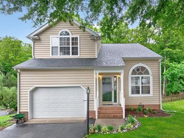 1092 WINTERGREEN LN, CHARLOTTESVILLE, VA 22903