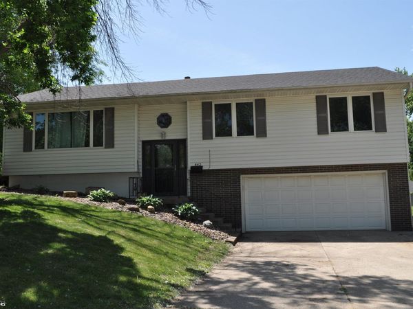442 Westgate Road, Carroll, IA 51401
