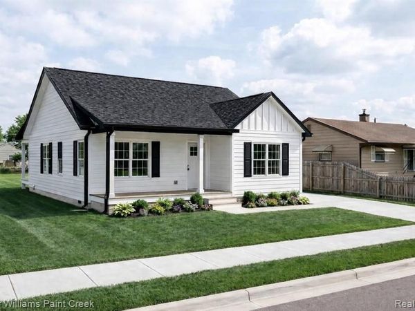 587 California Avenue , Pontiac, MI 48341