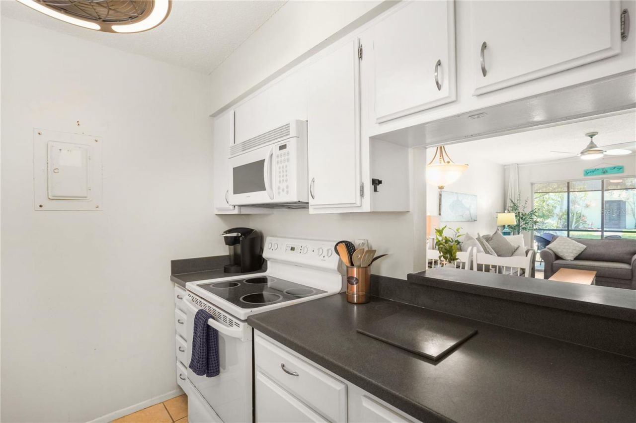 5673 Midnight Pass Road, Unit 201, Sarasota, FL 34242 Photo