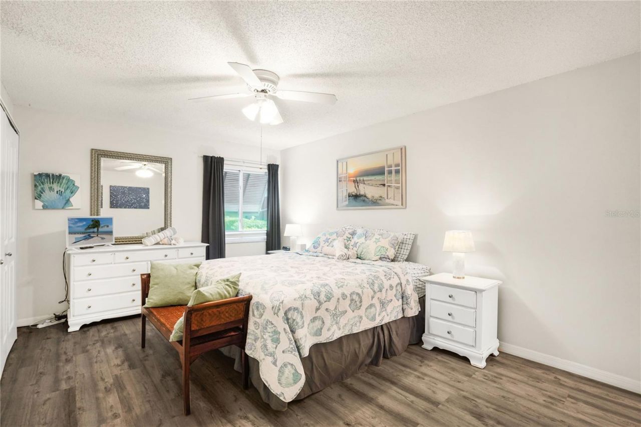5673 Midnight Pass Road, Unit 201, Sarasota, FL 34242 Photo