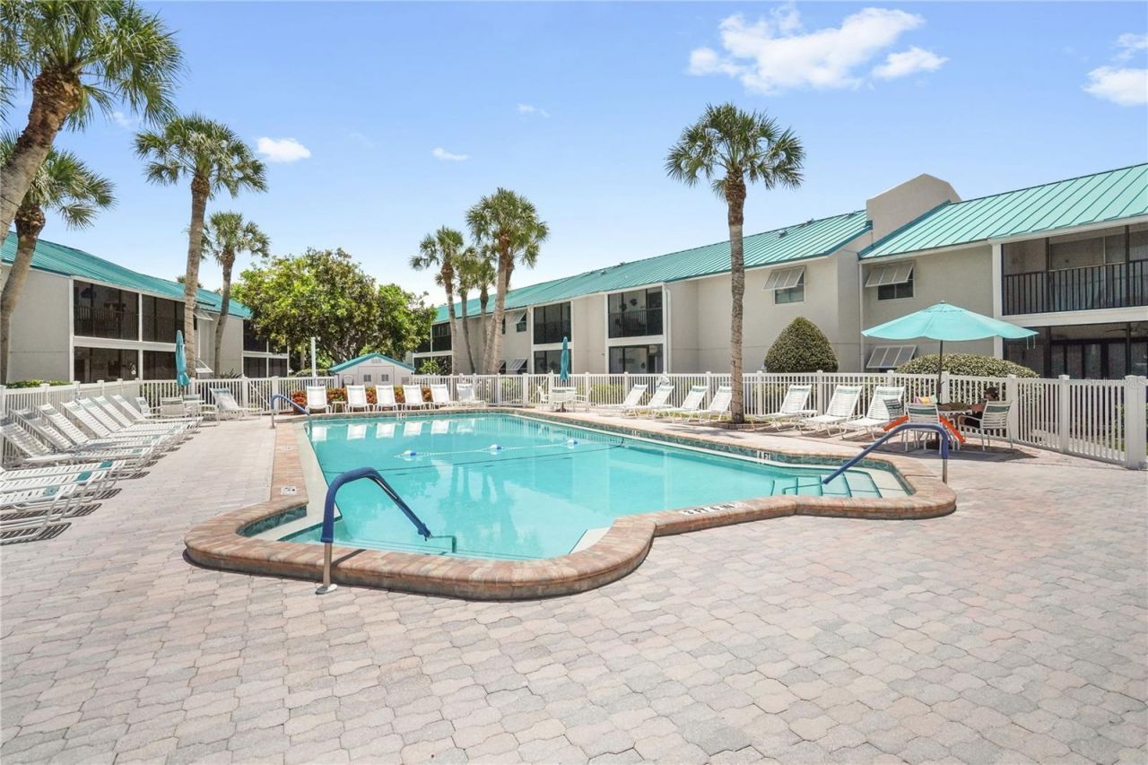 5673 Midnight Pass Road, Unit 201, Sarasota, FL 34242 Photo