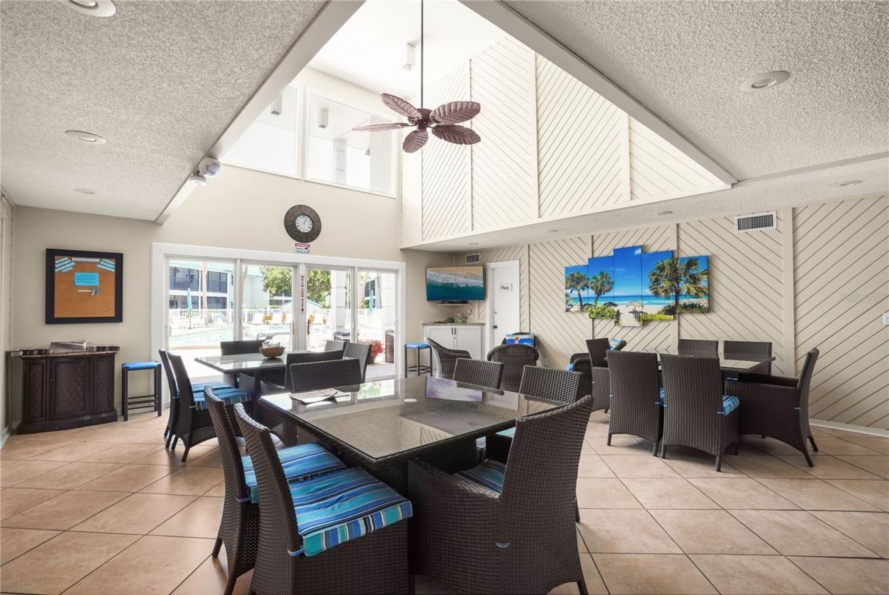 5673 Midnight Pass Road, Unit 201, Sarasota, FL 34242 Photo