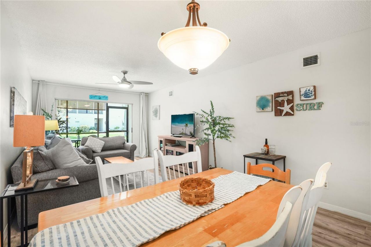 5673 Midnight Pass Road, Unit 201, Sarasota, FL 34242 Photo