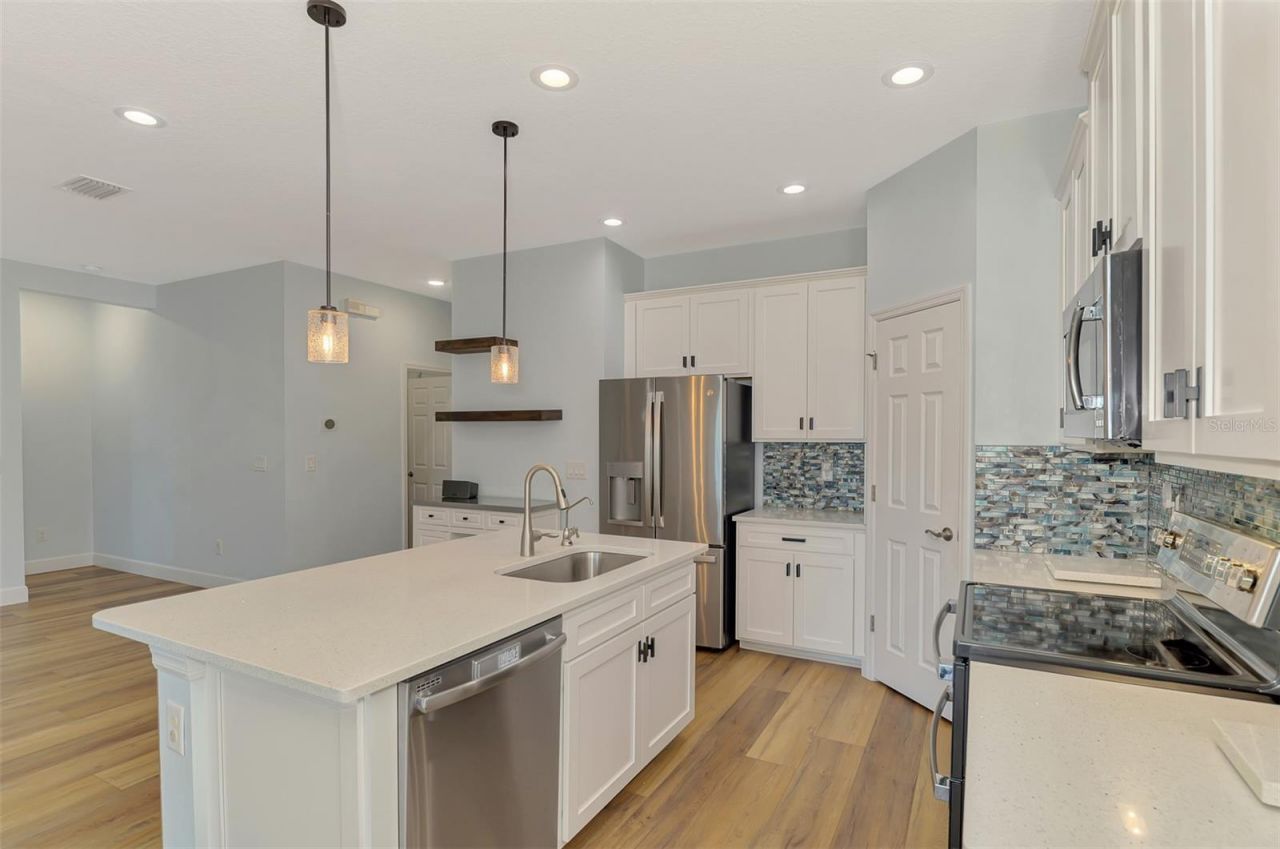7734 108th Avenue Circle E, Parrish, FL 34219 Photo