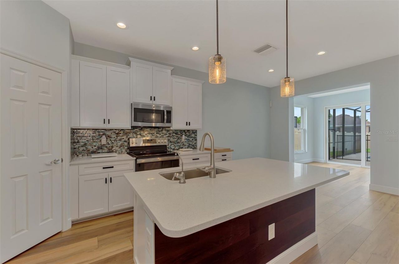 7734 108th Avenue Circle E, Parrish, FL 34219 Photo