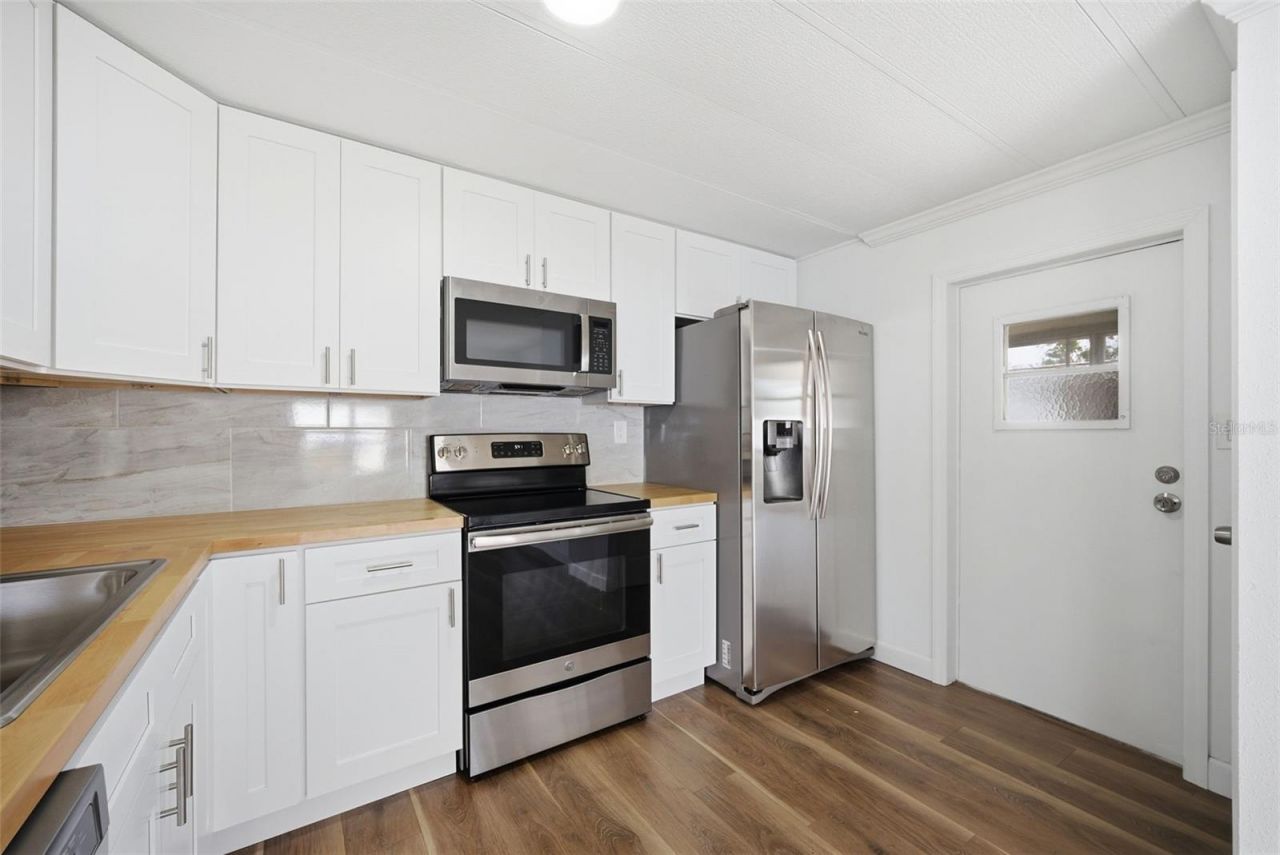 4410 Tucker Square , New Port Richey, FL 34652 Photo