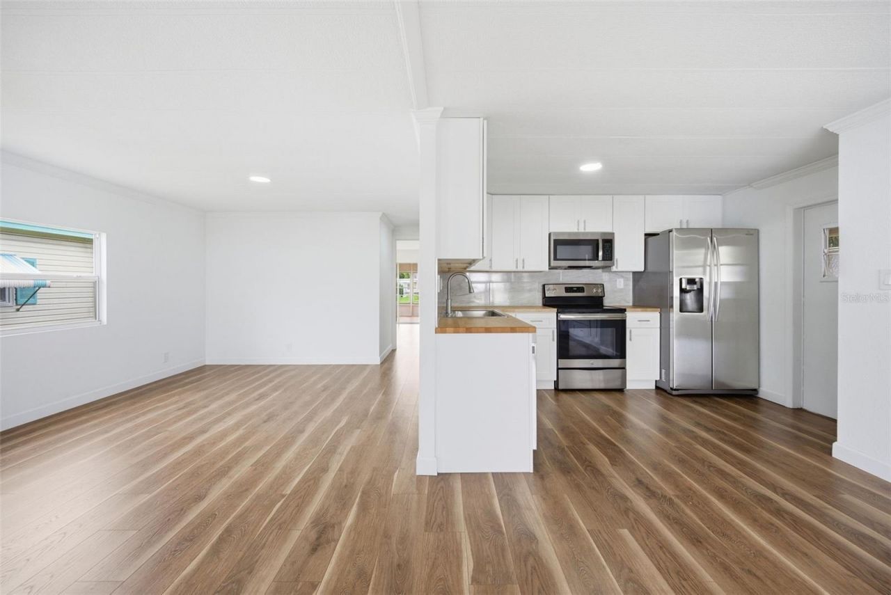 4410 Tucker Square , New Port Richey, FL 34652 Photo