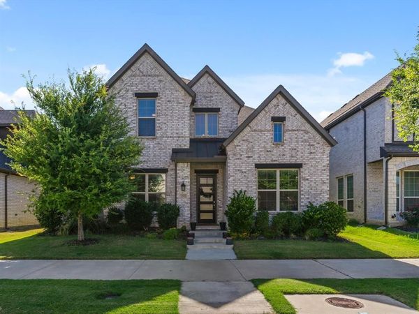 12953 Wimbledon Way , Farmers Branch, TX 75234