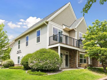 8413 Forestview Lane N, Unit 101, Maple Grove, MN 55369