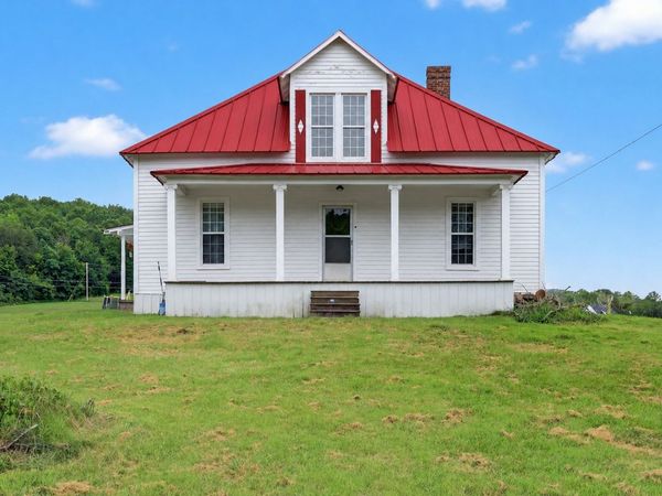 4225 New Harmony Rd , Hartsville, TN 37074