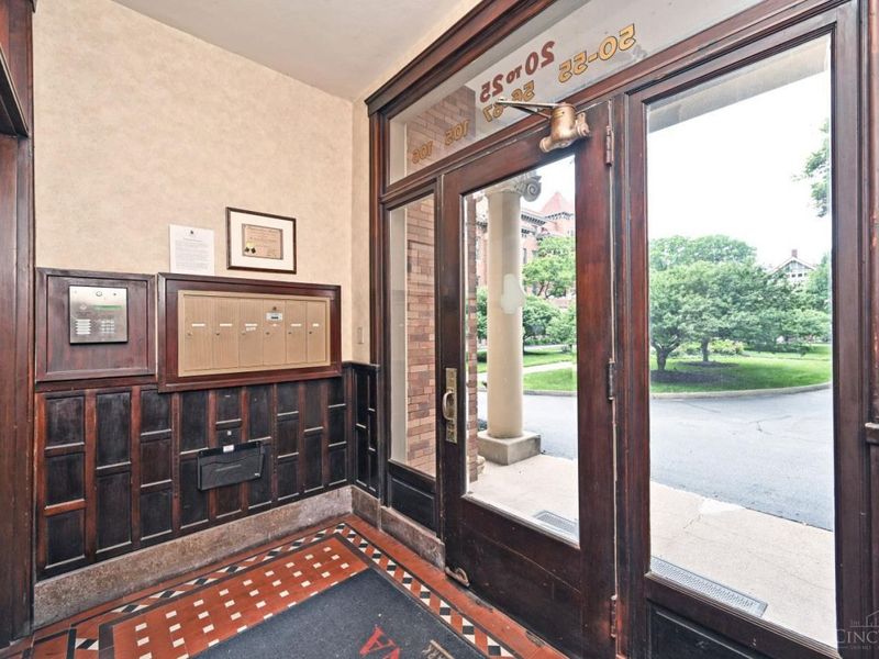 2356 Park Avenue, Unit 61, Cincinnati, OH 45206 Photo 8