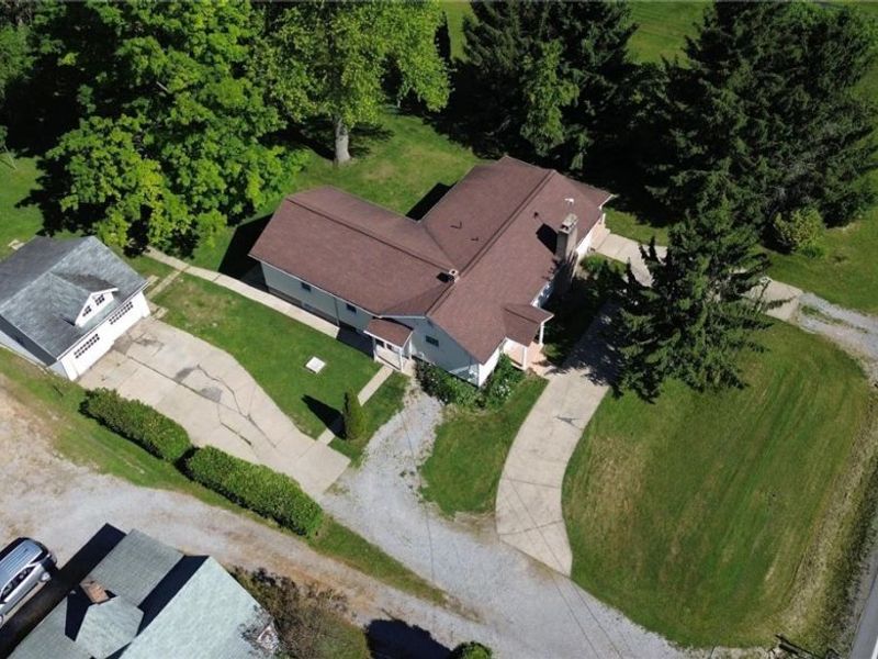 2690 S Canfield Niles Road, Youngstown, OH 44515 Photo 10