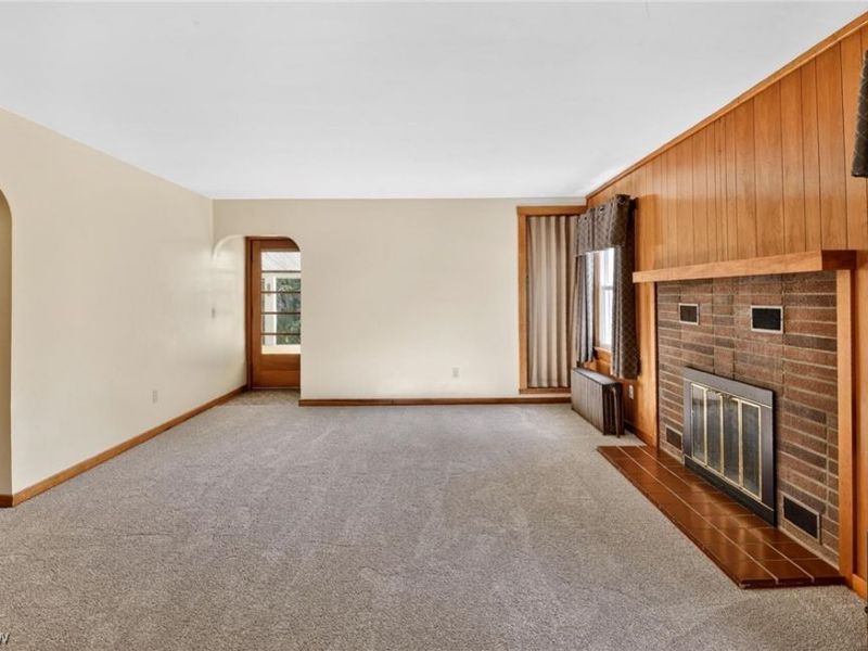 2690 S Canfield Niles Road, Youngstown, OH 44515 Photo 28