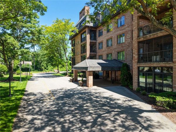 2525 Greensburg Pike , Unit 203, Pittsburgh, PA 15221