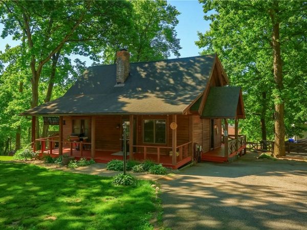 280 Laurel Ave , Ellwood City, PA 16117