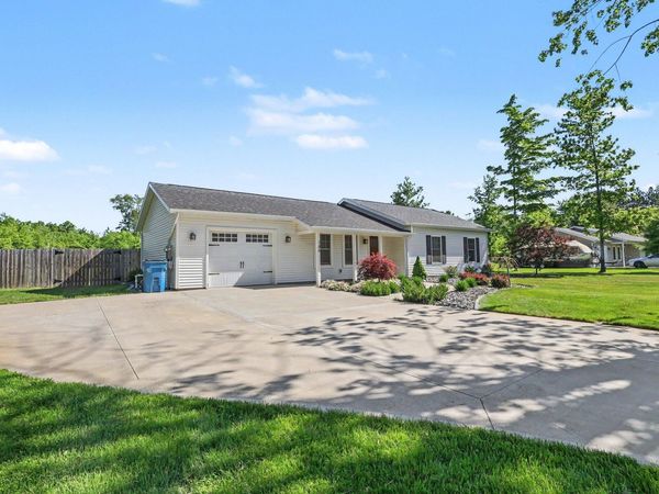 786 Judson Road, Norton Shores, MI 49456