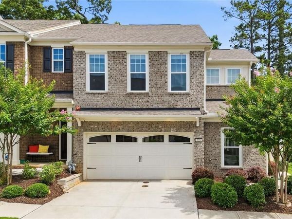 529 Garvin Drive, Woodstock, GA 30189