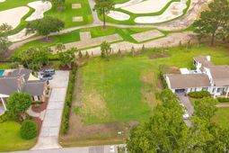 1552 Fairway Drive photo 4