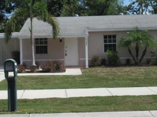 1665 Moreno AVE , FORT MYERS, FL 33901