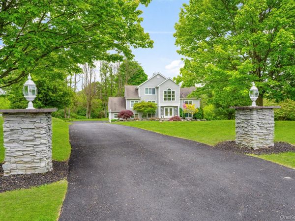 40 Burts Path , Hopewell Junction, NY 12533