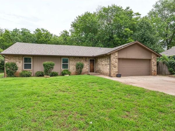 2107 Park Place, Norman, OK 73071