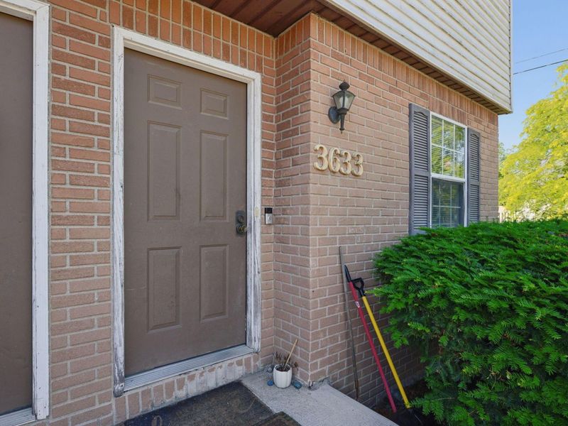3627 Leap Road, Hilliard, OH 43026 Photo 2
