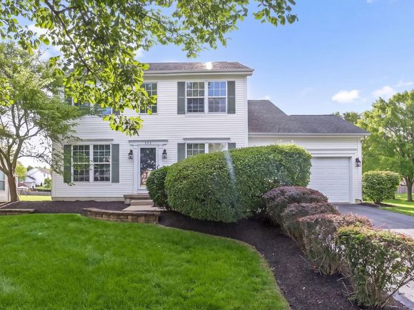 564 Stonebridge Boulevard , Pickerington, OH 43147