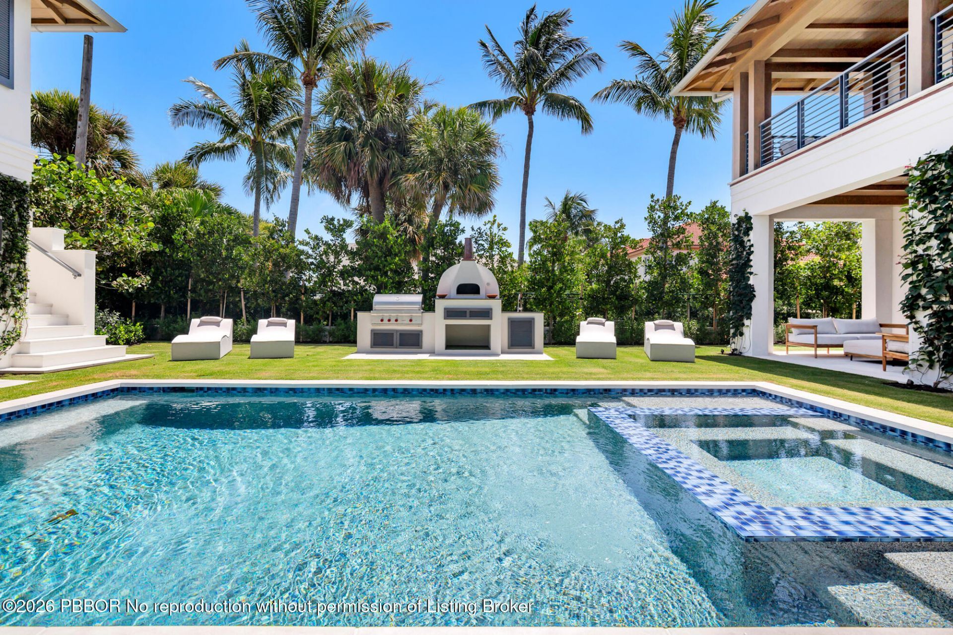 125 Worth Court N, West Palm Beach, FL 33405 Photo