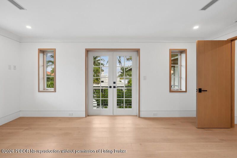 125 Worth Court N, West Palm Beach, FL 33405 Photo