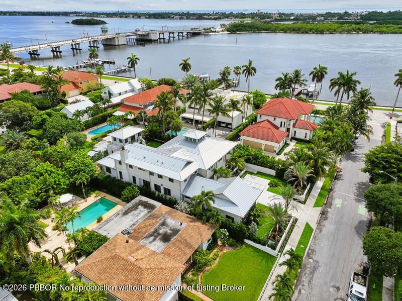 125 Worth Court N, West Palm Beach, FL 33405 Photo