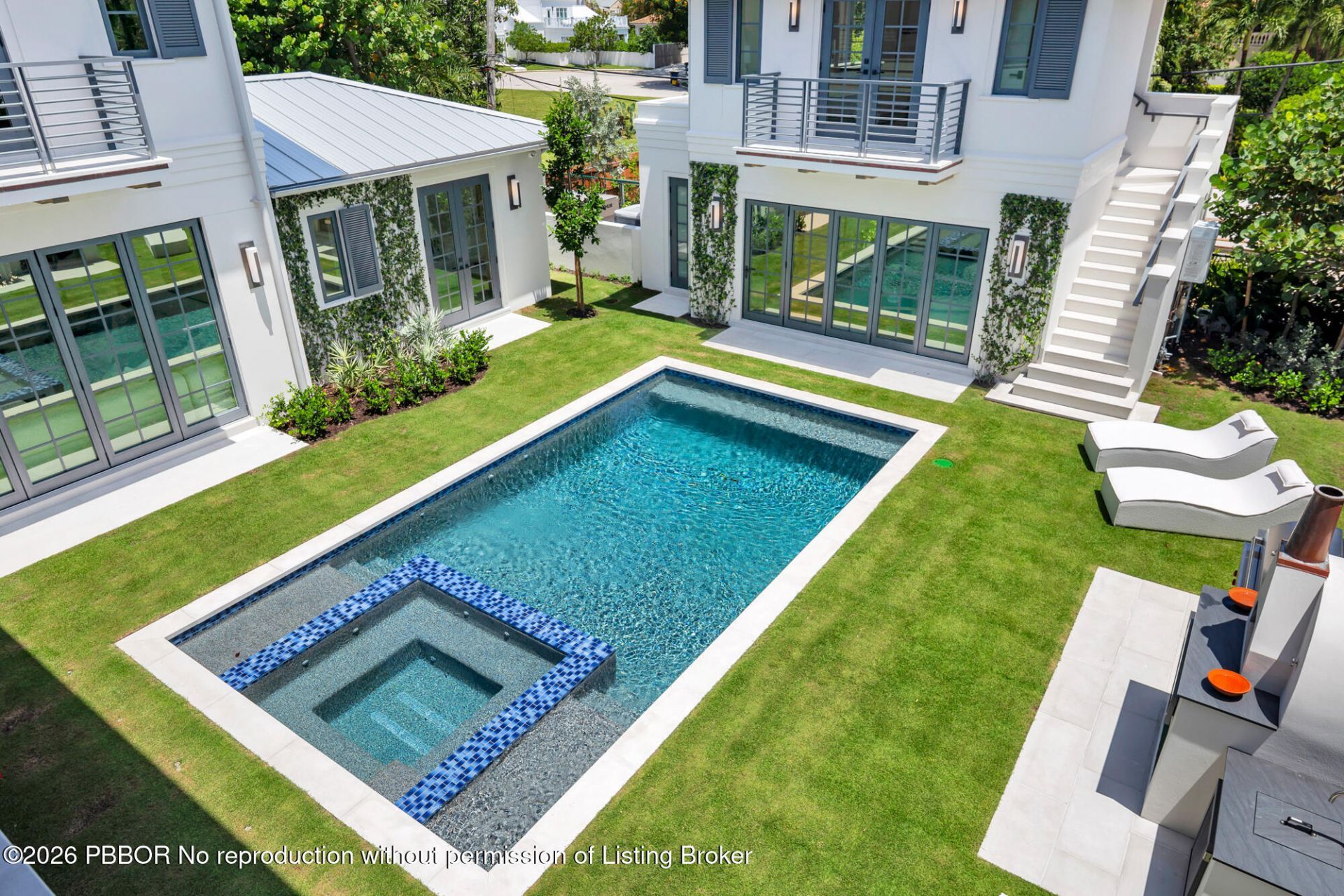125 Worth Court N, West Palm Beach, FL 33405 Photo
