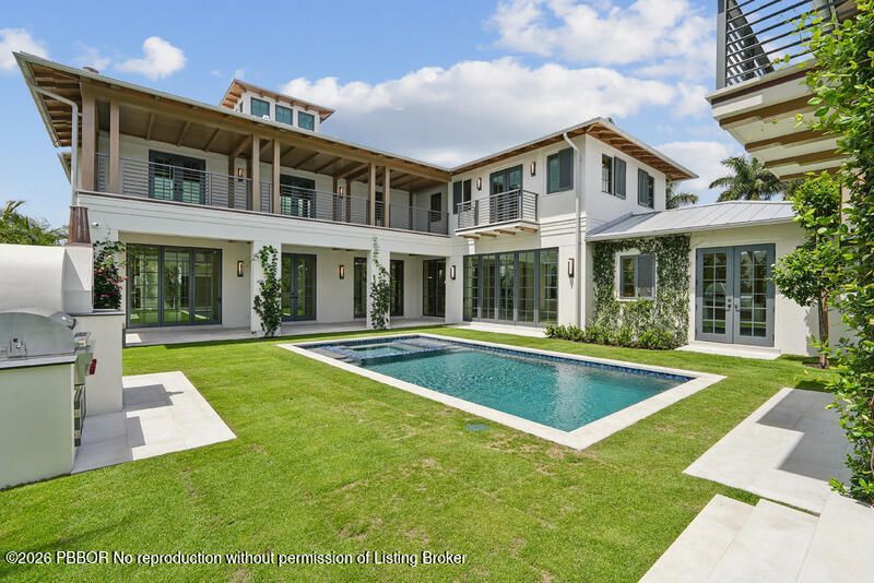 125 Worth Court N, West Palm Beach, FL 33405 Photo