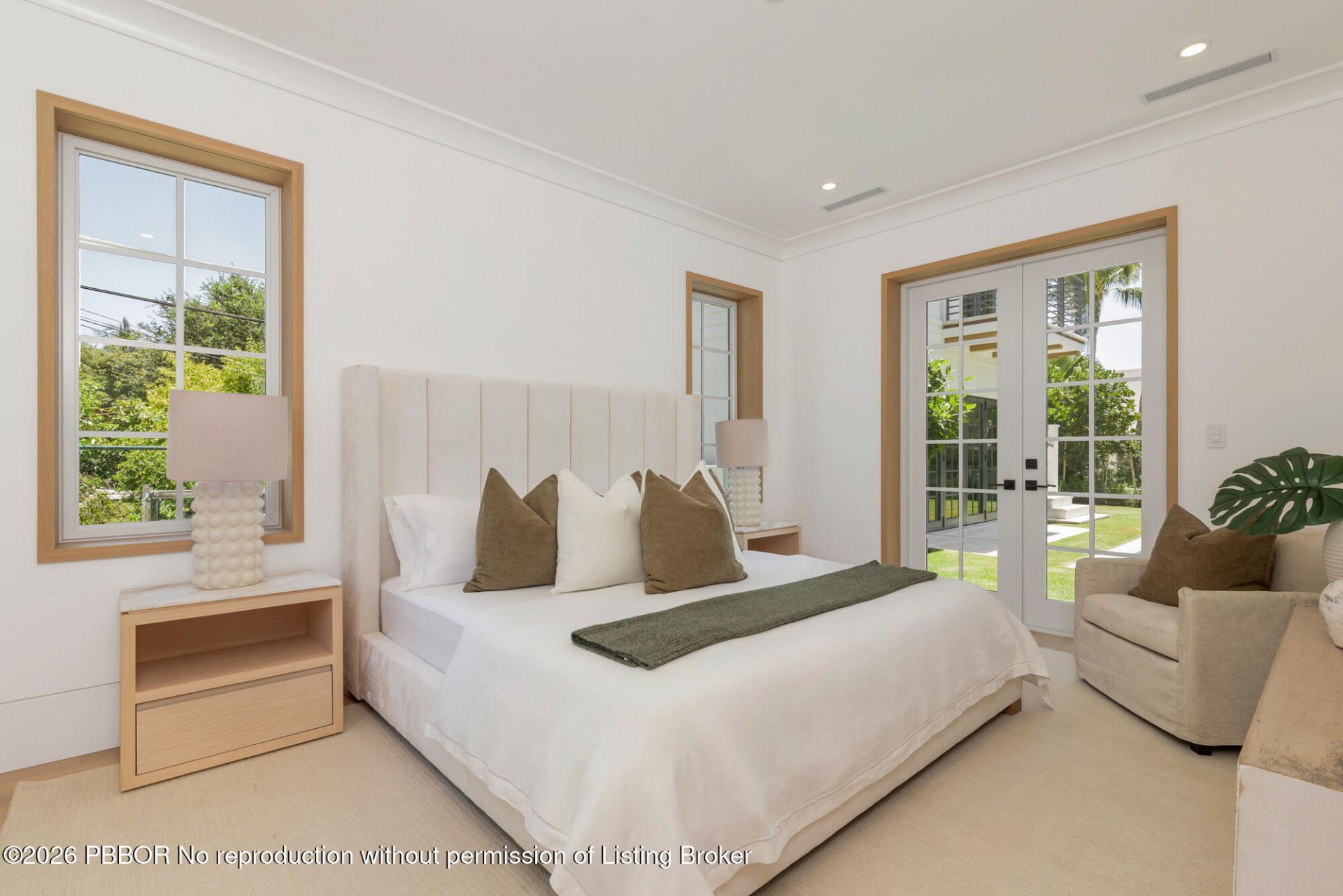 125 Worth Court N, West Palm Beach, FL 33405 Photo