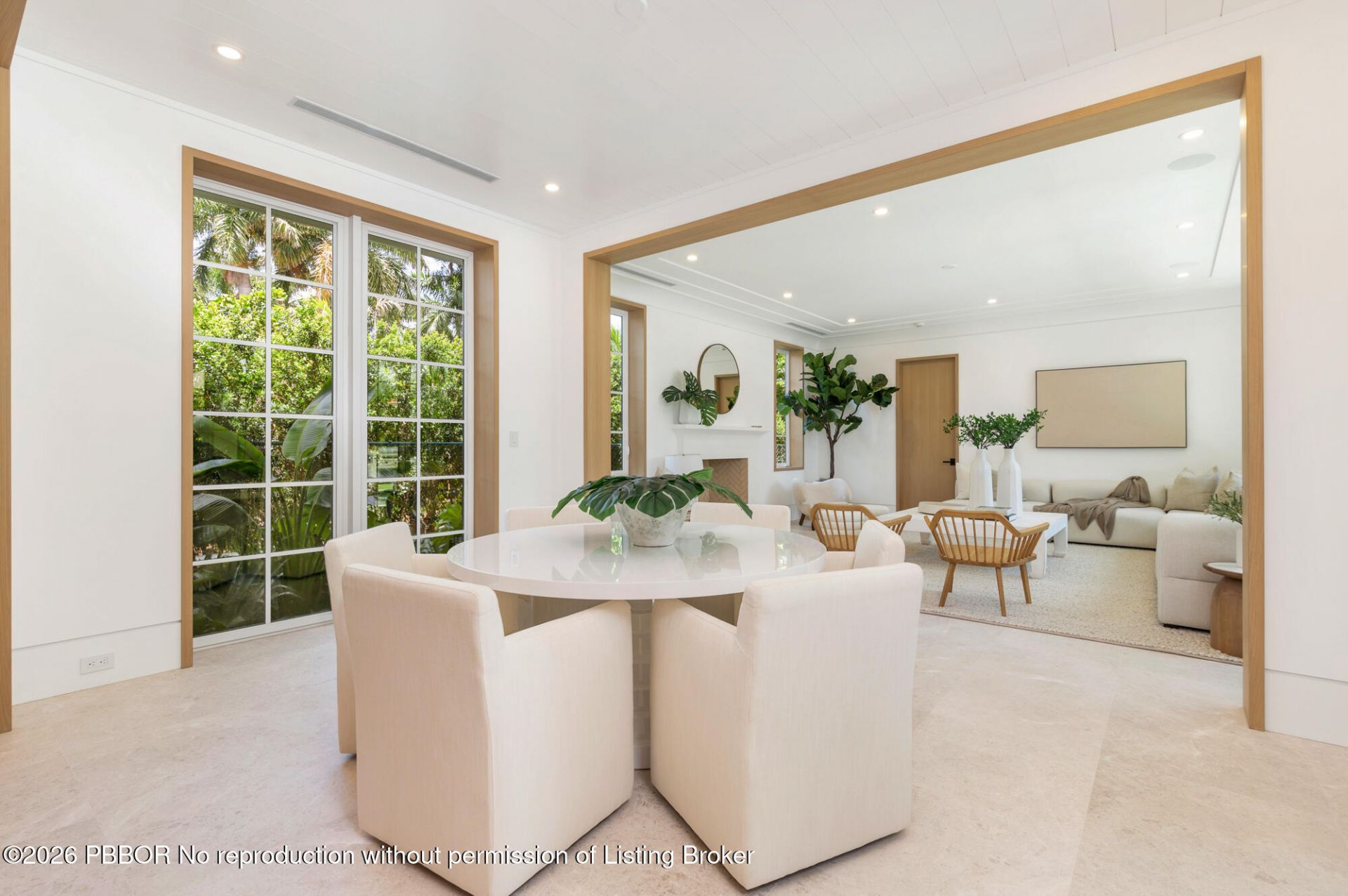 125 Worth Court N, West Palm Beach, FL 33405 Photo