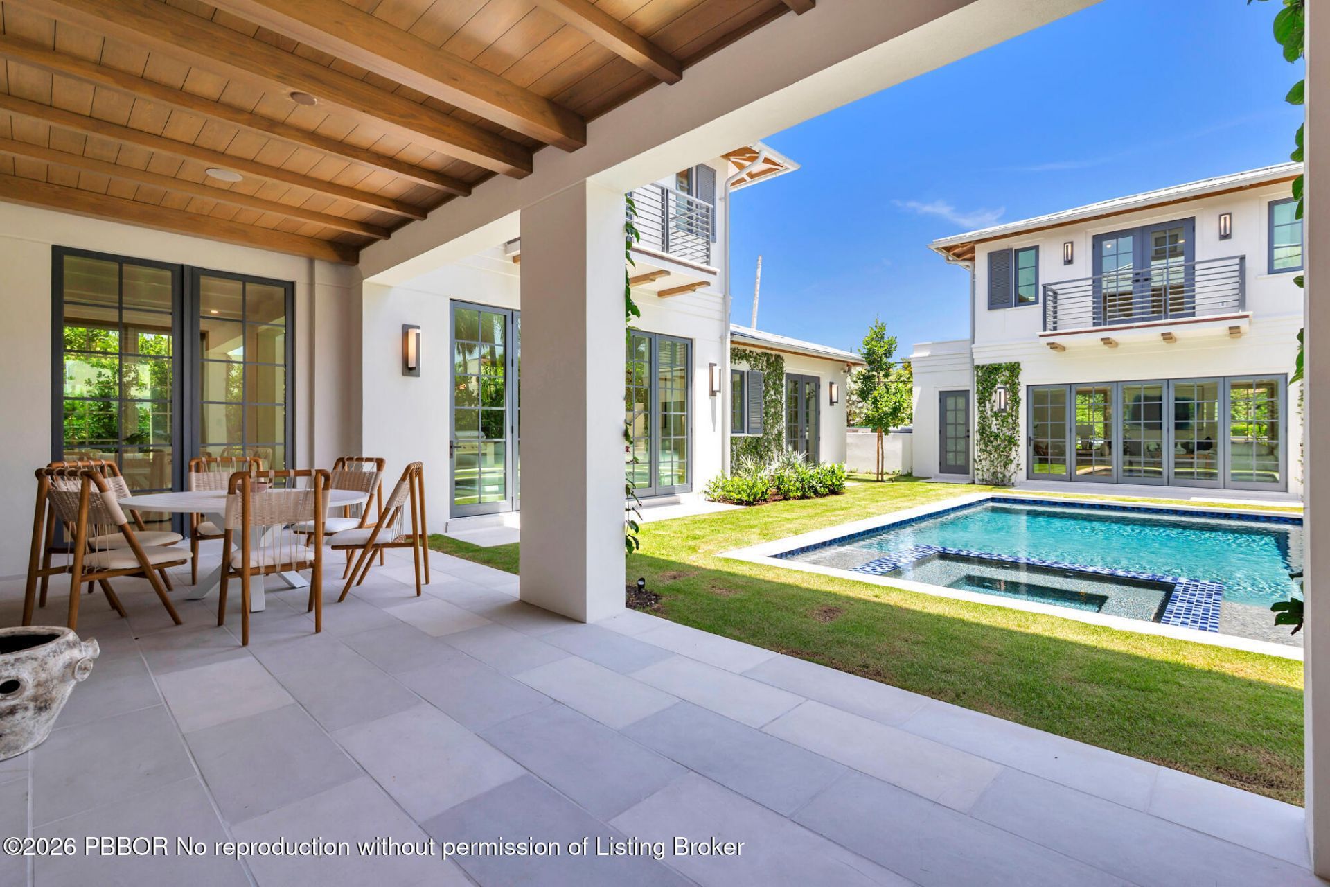 125 Worth Court N, West Palm Beach, FL 33405 Photo