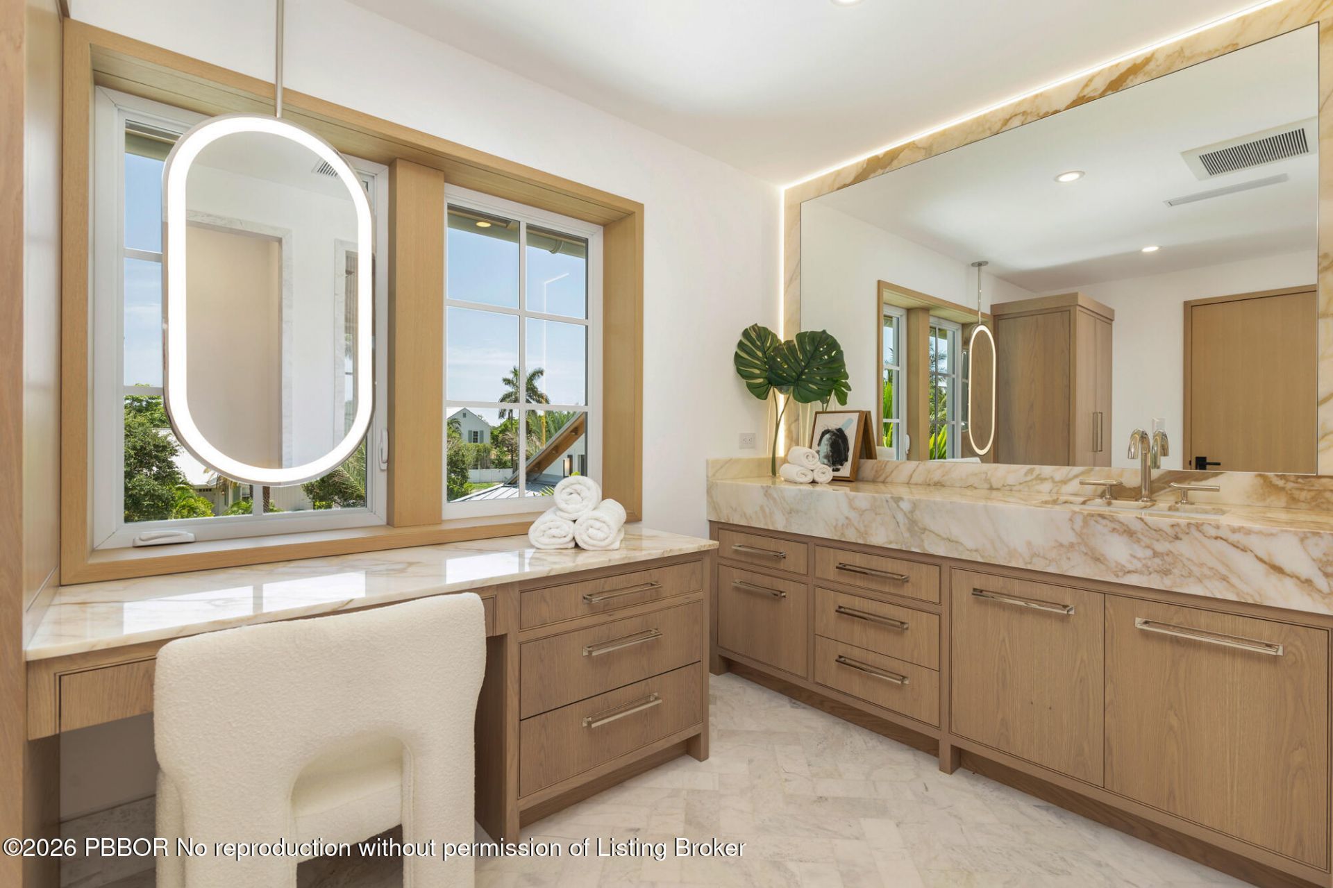 125 Worth Court N, West Palm Beach, FL 33405 Photo