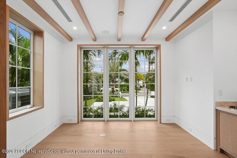 125 Worth Court N, West Palm Beach, FL 33405 Photo