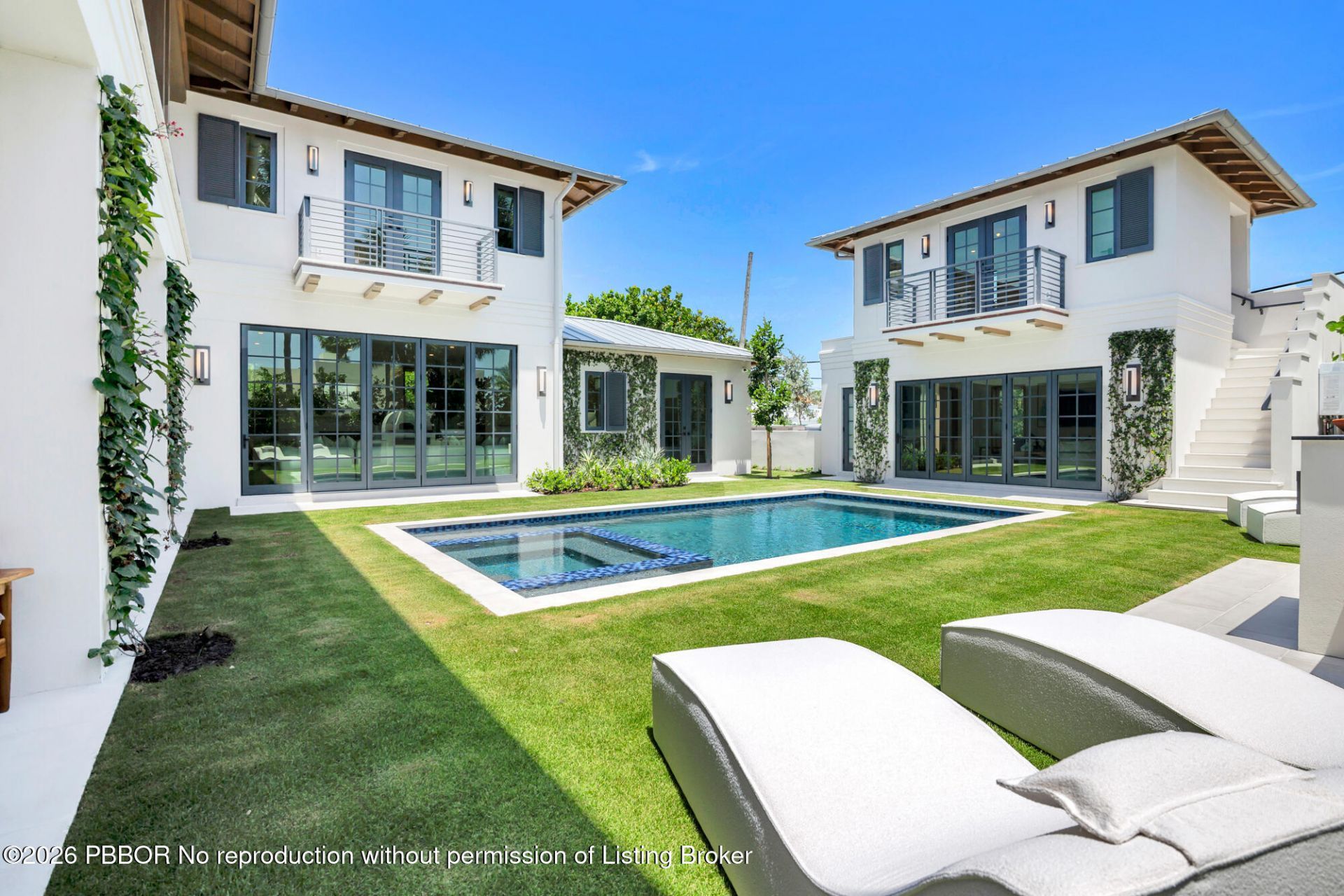 125 Worth Court N, West Palm Beach, FL 33405 Photo
