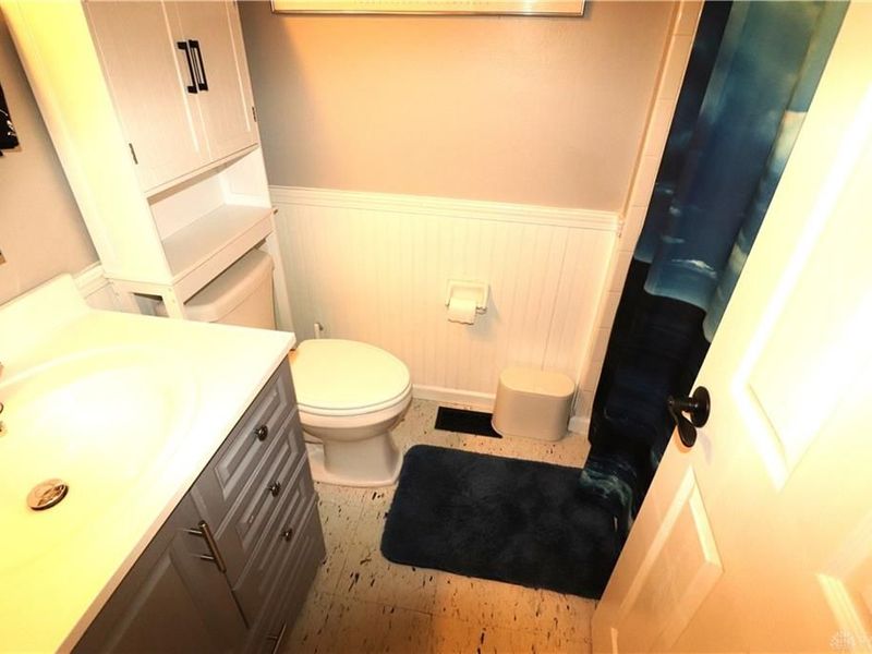 7634 Morning Mist Circle, Trotwood, OH 45426 Photo 8