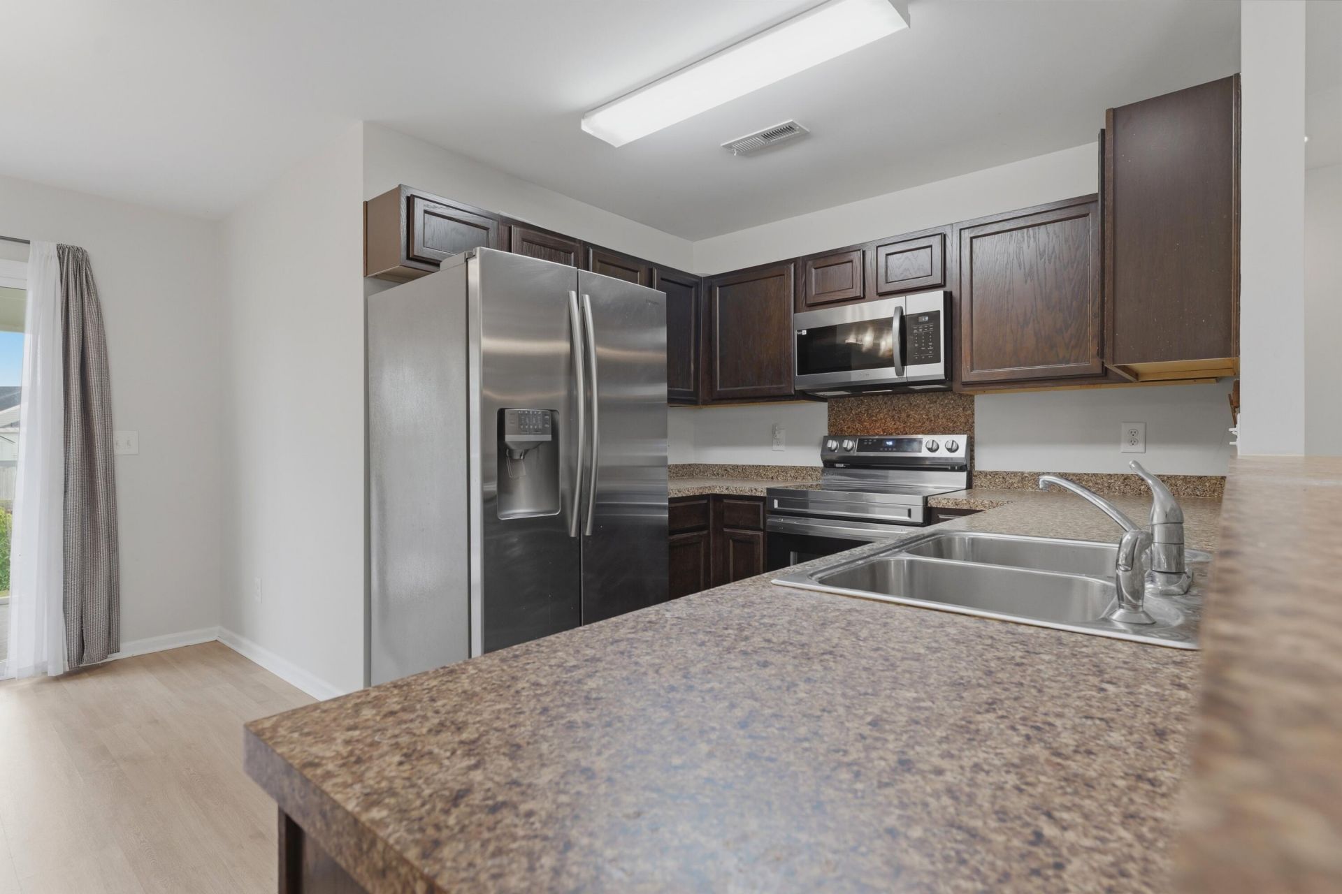 153 Tyger Street Photo 14